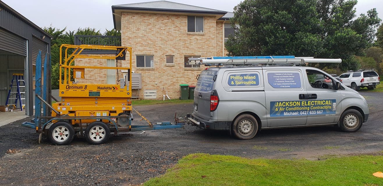 Phillip Island Electrical van and trailer